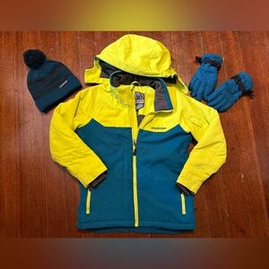 Boys Boulder Gear Jacket: Medium, Hat and Gloves: XS Set